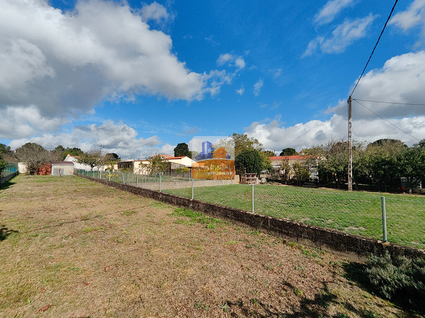 Image TERRAIN à BOUGUENAIS