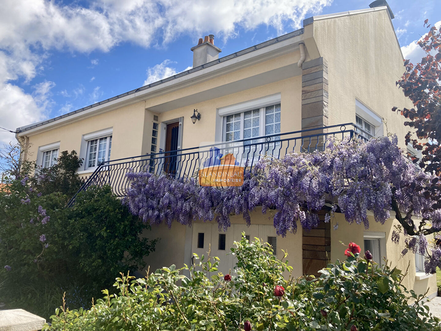 MAISON à BOUGUENAIS