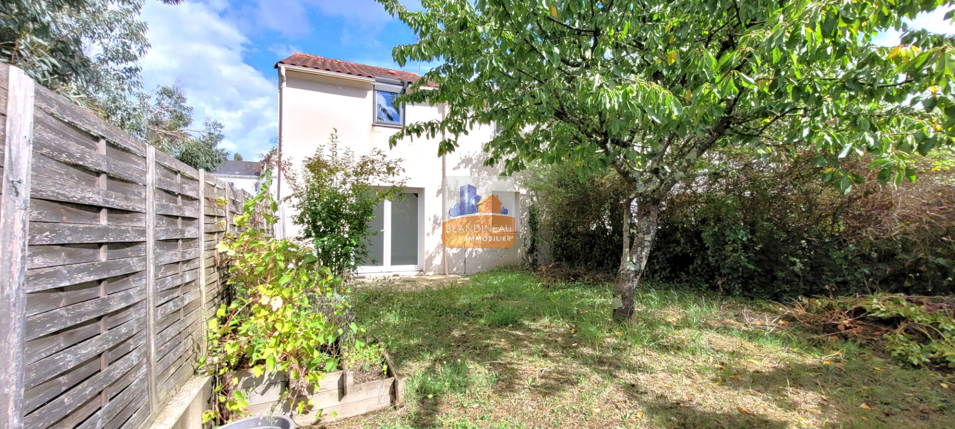 MAISON à BOUGUENAIS