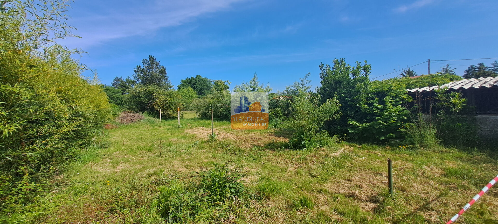 Image TERRAIN à BOUGUENAIS