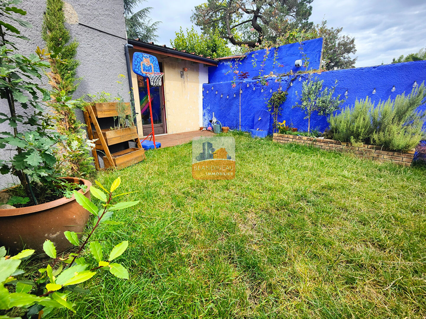 MAISON à BOUGUENAIS